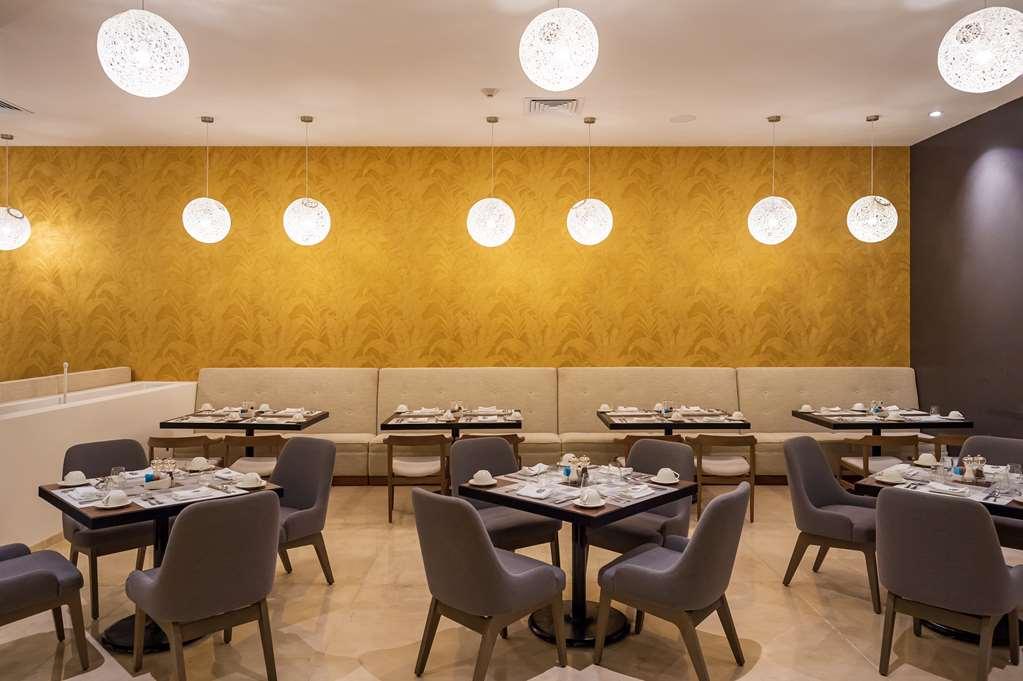 The Reef 28 Hotel Playa del Carmen Restaurant photo