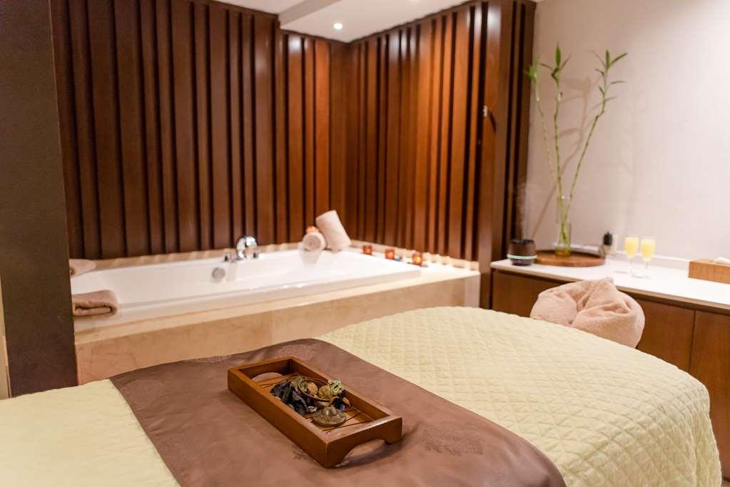 The Reef 28 Hotel Playa del Carmen Facilities photo